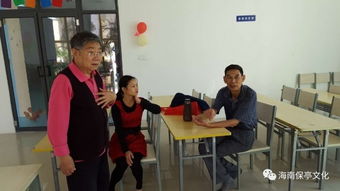 專家志愿者走進(jìn)圖書館少兒區(qū)，開展家庭教育咨詢主題交流